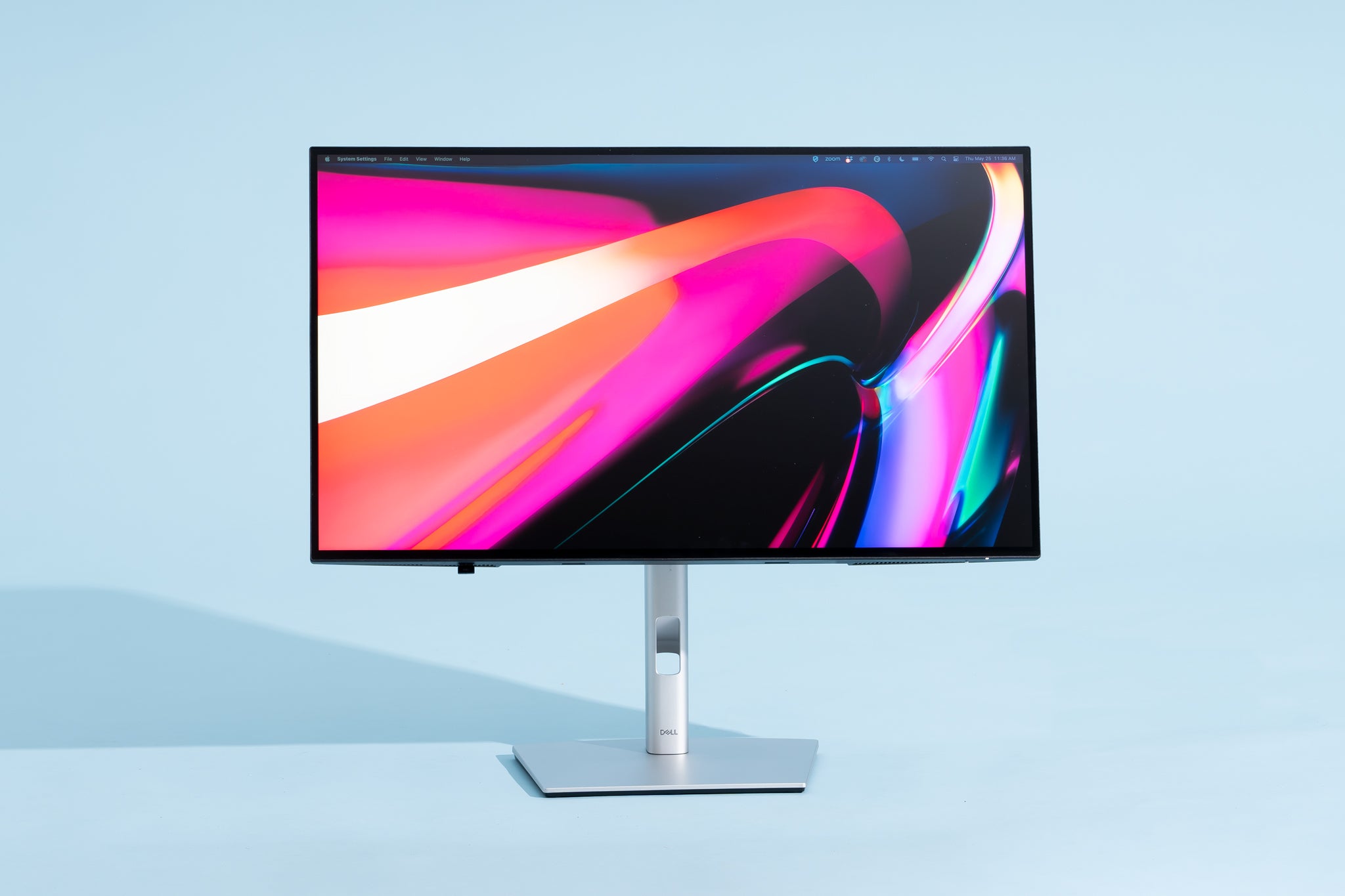 Gambler's Guide to the Latest Casino Gadgets and Tech 5 High-Resolution Monitor